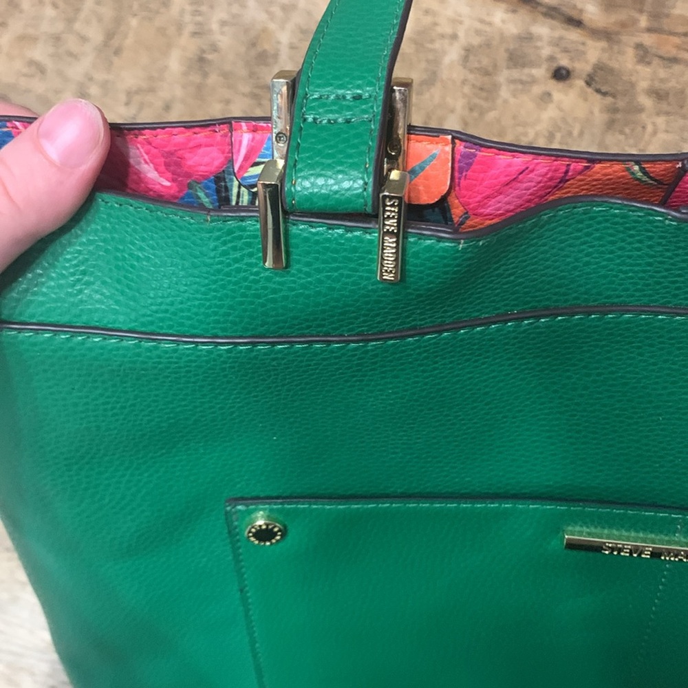 Steve Madden Green and Floral Tote - Picture 11 of 14